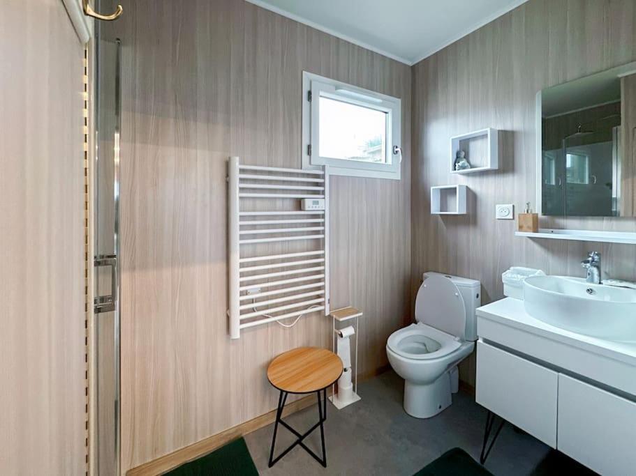 Tiny House Pour 4 A Disneyland Paris Coutevroult Exterior photo
