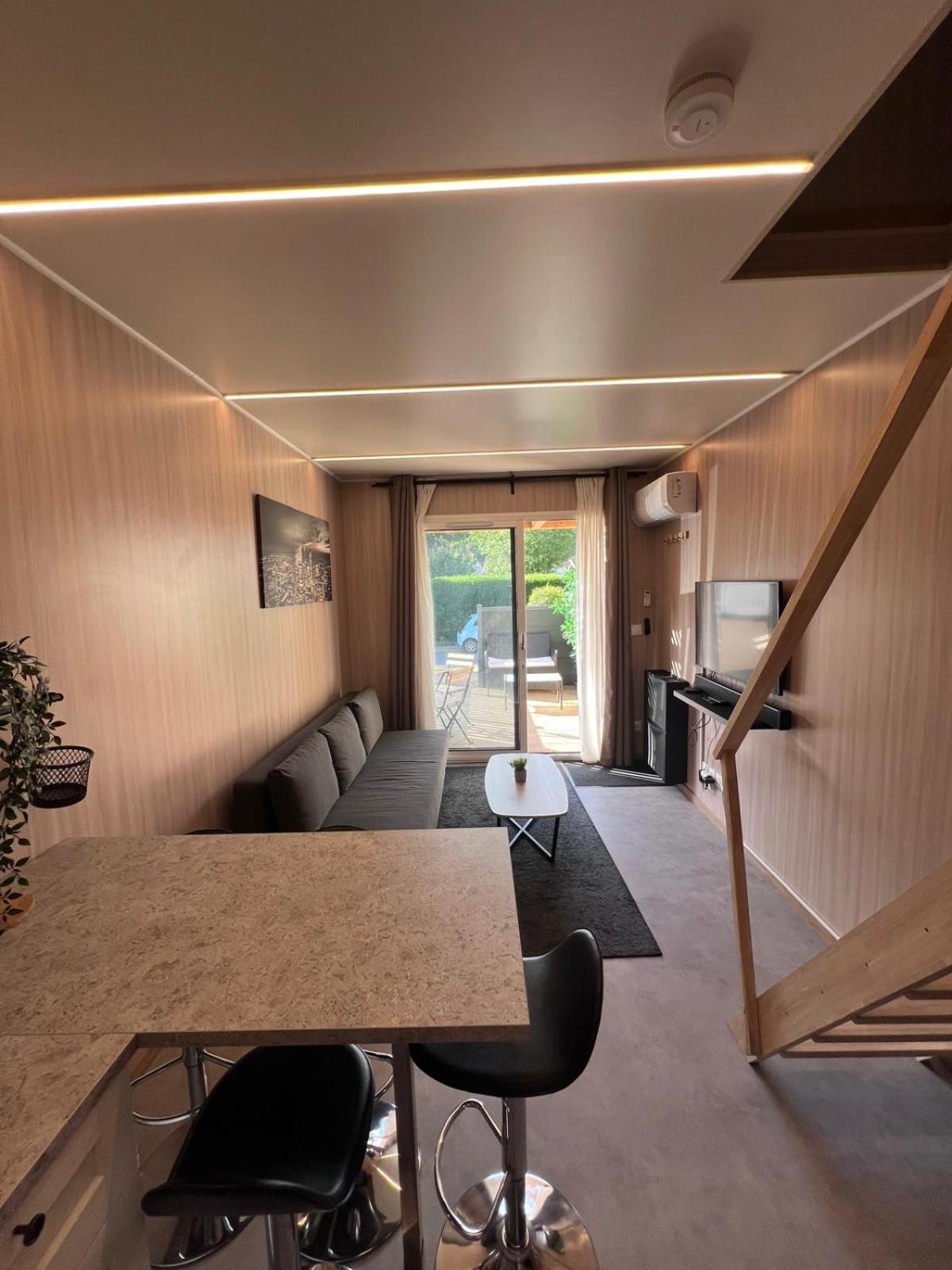 Tiny House Pour 4 A Disneyland Paris Coutevroult Exterior photo